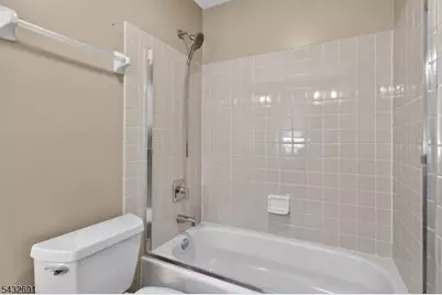 18 Downingtown Ct, Warren Township, NJ 07059 - Photo 18