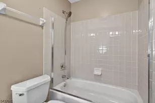 18 Downingtown Ct, Warren Township, NJ 07059 - Photo 18