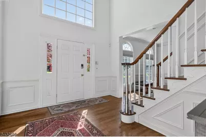 18 Downingtown Ct, Warren Township, NJ 07059 - Photo 8