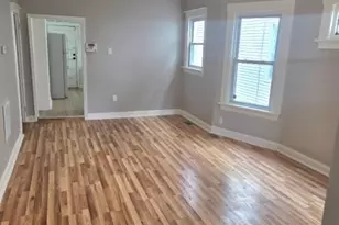 21 Davis Ave, East Orange, NJ 07017 - Photo 4