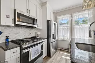 147 Brookside Ave, Irvington Twp., NJ 07111 - Photo 8