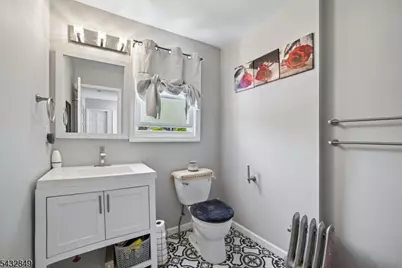 147 Brookside Ave #2, Irvington Twp., NJ 07111 - Photo 16