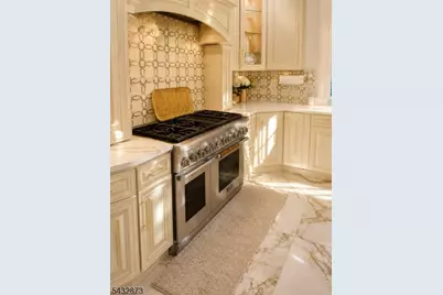 225 E Saddle River Rd, Saddle River, NJ 07458 - Photo 14