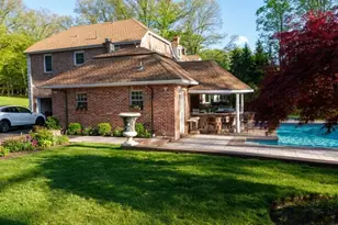 225 E Saddle River Rd, Saddle River, NJ 07458 - Photo 4
