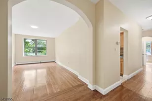 5 Pomona Ave, Newark, NJ 07112 - Photo 2
