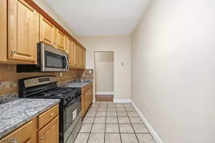 5 Pomona Ave, Newark, NJ 07112 - Photo 8