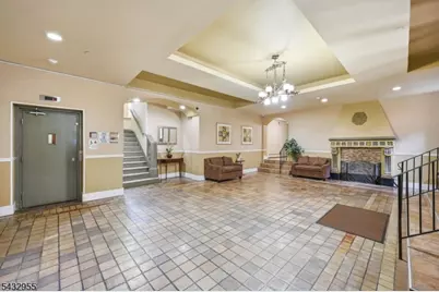 5 Pomona Ave #2C, Newark, NJ 07112 - Photo 24