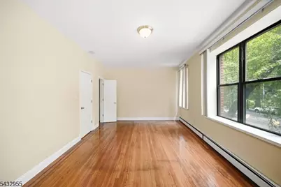 5 Pomona Ave #2C, Newark, NJ 07112 - Photo 14