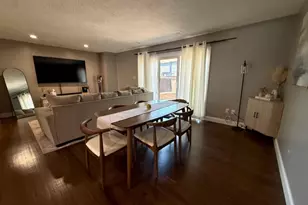 311 Tall Oak Ln, Hillsborough Township, NJ 08844 - Photo 2
