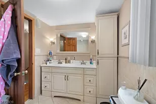 200 Bradford Ave, Linden, NJ 07036 - Photo 22