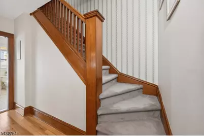 135 Warren Ave, Roselle Park, NJ 07204 - Photo 16