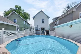 135 Warren Ave, Roselle Park, NJ 07204 - Photo 4