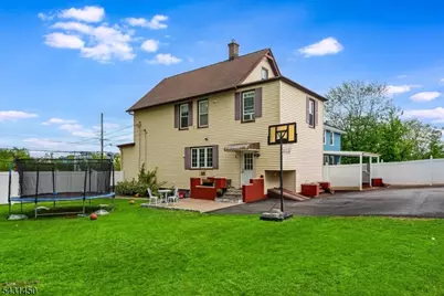 11 Alps Rd, Wayne, NJ 07470 - Photo 20