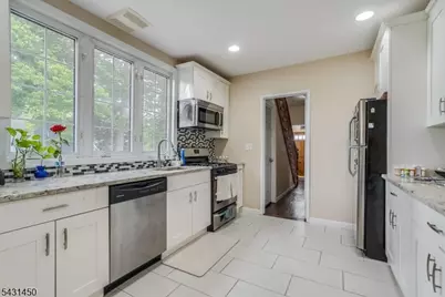 11 Alps Rd, Wayne, NJ 07470 - Photo 4