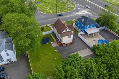11 Alps Rd, Wayne, NJ 07470 - Photo 30