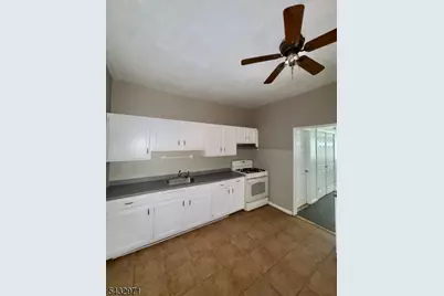 1084 Sanford Ave #A, Irvington, NJ 07111 - Photo 2