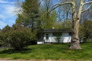 709 Lynda, Lopatcong Township, NJ 08865 - Photo 1