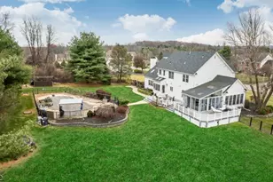 6 Fieldcrest Dr, Mount Olive, NJ 07828 - Photo 6