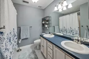 6 Fieldcrest Dr, Mount Olive, NJ 07828 - Photo 34