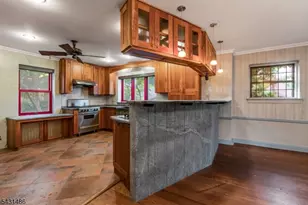 3 Shelbourne Ave, Trenton, NJ 08618 - Photo 6