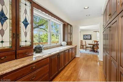 60 Evergreen Ln, Watchung, NJ 07069 - Photo 16