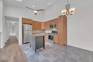 93 Caitlin Ct, Franklin Township, NJ 08823 - Photo 8
