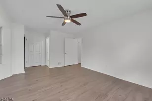 93 Caitlin Ct, Franklin Township, NJ 08823 - Photo 12