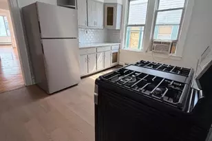 12 Patten Pl, Newark, NJ 07112 - Photo 8