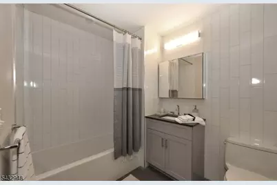 548 Franklin Ave, Belleville, NJ 07109 - Photo 6