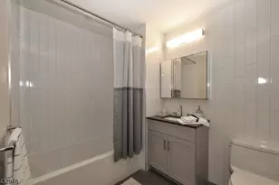 548 Franklin Ave, Belleville, NJ 07109 - Photo 6