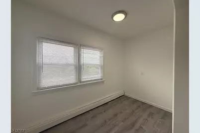 189 William St, Belleville, NJ 07109 - Photo 6