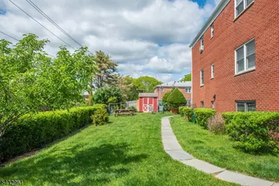 284 Claremont Ave #A3, Verona, NJ 07044 - Photo 18