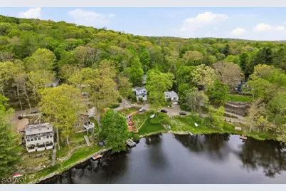 48 Goldfinch Ln, West Milford, NJ 07421 - Photo 1