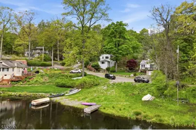 48 Goldfinch Ln, West Milford, NJ 07421 - Photo 22