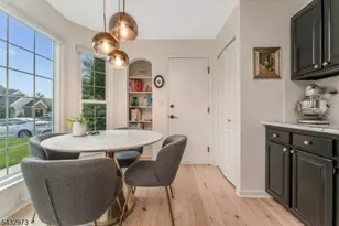 242 Laurel Ct, Readington, NJ 08889 - Photo 10