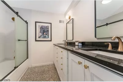 242 Laurel Court, Readington, NJ 08889 - Photo 14