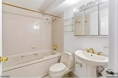 316 Prospect Ave #3C, Hackensack, NJ 07601 - Photo 14