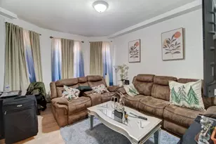426 E 18th St, Paterson, NJ 07524 - Photo 6