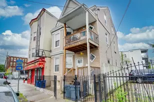 426 E 18th St, Paterson, NJ 07524 - Photo 2