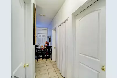 426 E 18th St, Paterson, NJ 07524 - Photo 8