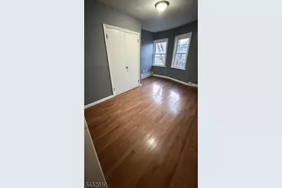 286 Nagle St #3, Cliffside Park, NJ 07010 - Photo 6