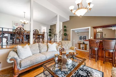 93 Randolph Ave, Randolph Township, NJ 07869 - Photo 4