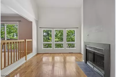 33 Cedarwood Ter., Woodland Park, NJ 07424 - Photo 4