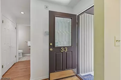 33 Cedarwood Ter., Woodland Park, NJ 07424 - Photo 2