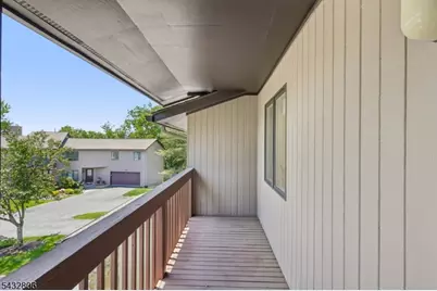 33 Cedarwood Ter., Woodland Park, NJ 07424 - Photo 28