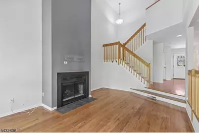 33 Cedarwood Ter., Woodland Park, NJ 07424 - Photo 6