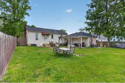 515 Lynda Rd, Lopatcong Township, NJ 08865 - Photo 20