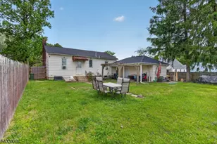 515 Lynda Rd, Lopatcong Township, NJ 08865 - Photo 20