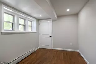 285 Orchard Terrace, Bogota, NJ 07603 - Photo 8