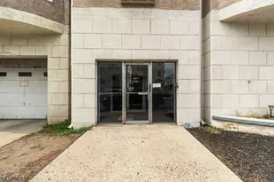 56-60 Ferguson St, Newark, NJ 07105 - Photo 2